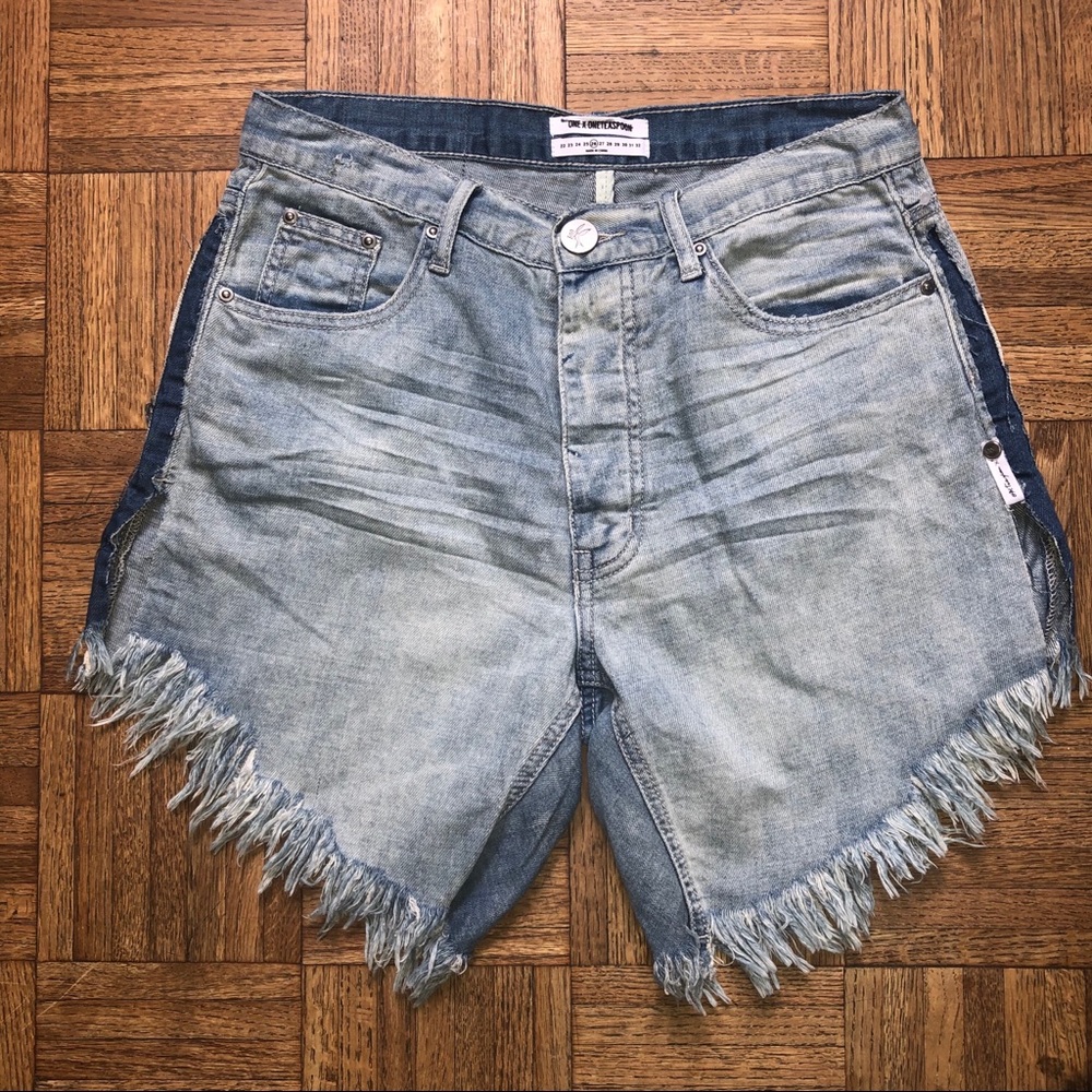 NWOT ONE X ONE TEASPOON FRANKIES SZ 26